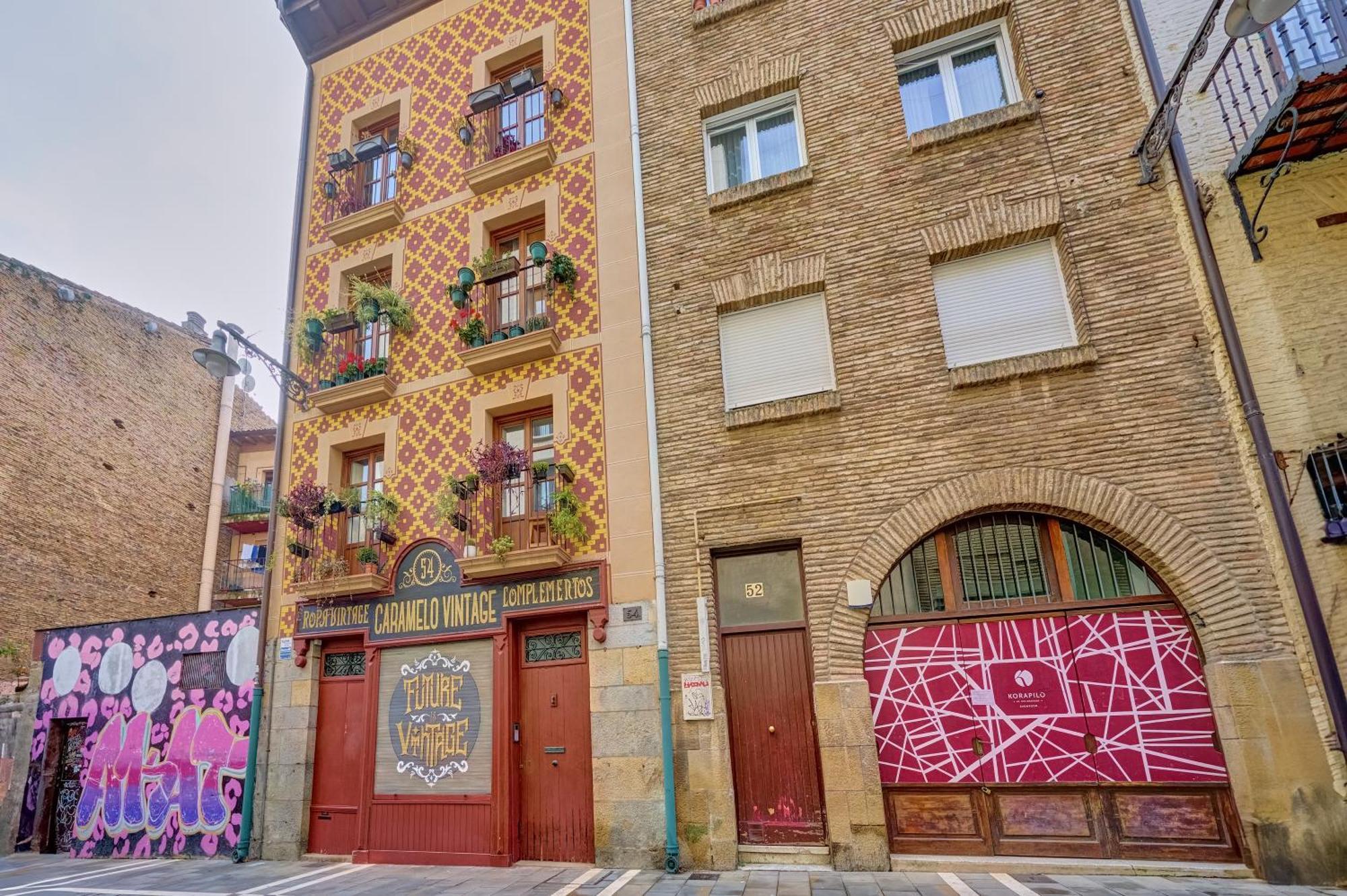 Dormitaleria Lejlighed Pamplona Eksteriør billede