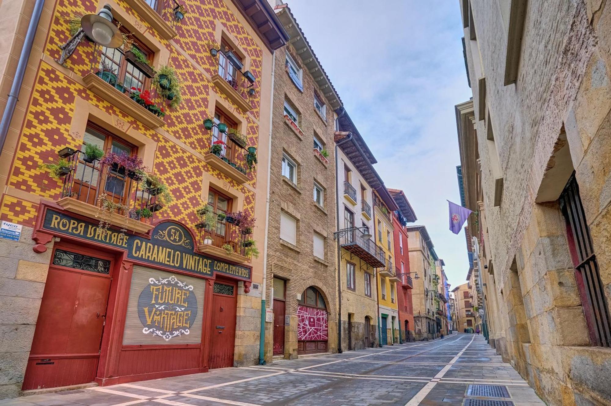 Dormitaleria Lejlighed Pamplona Eksteriør billede